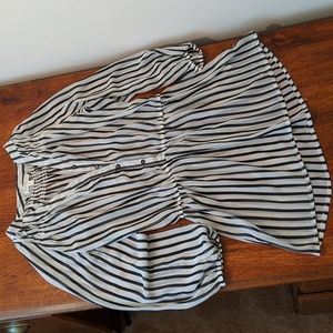 B&W 🐼 Striped Blouse